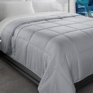 Ella Jayne All-Season Super Soft Comforter 🎁